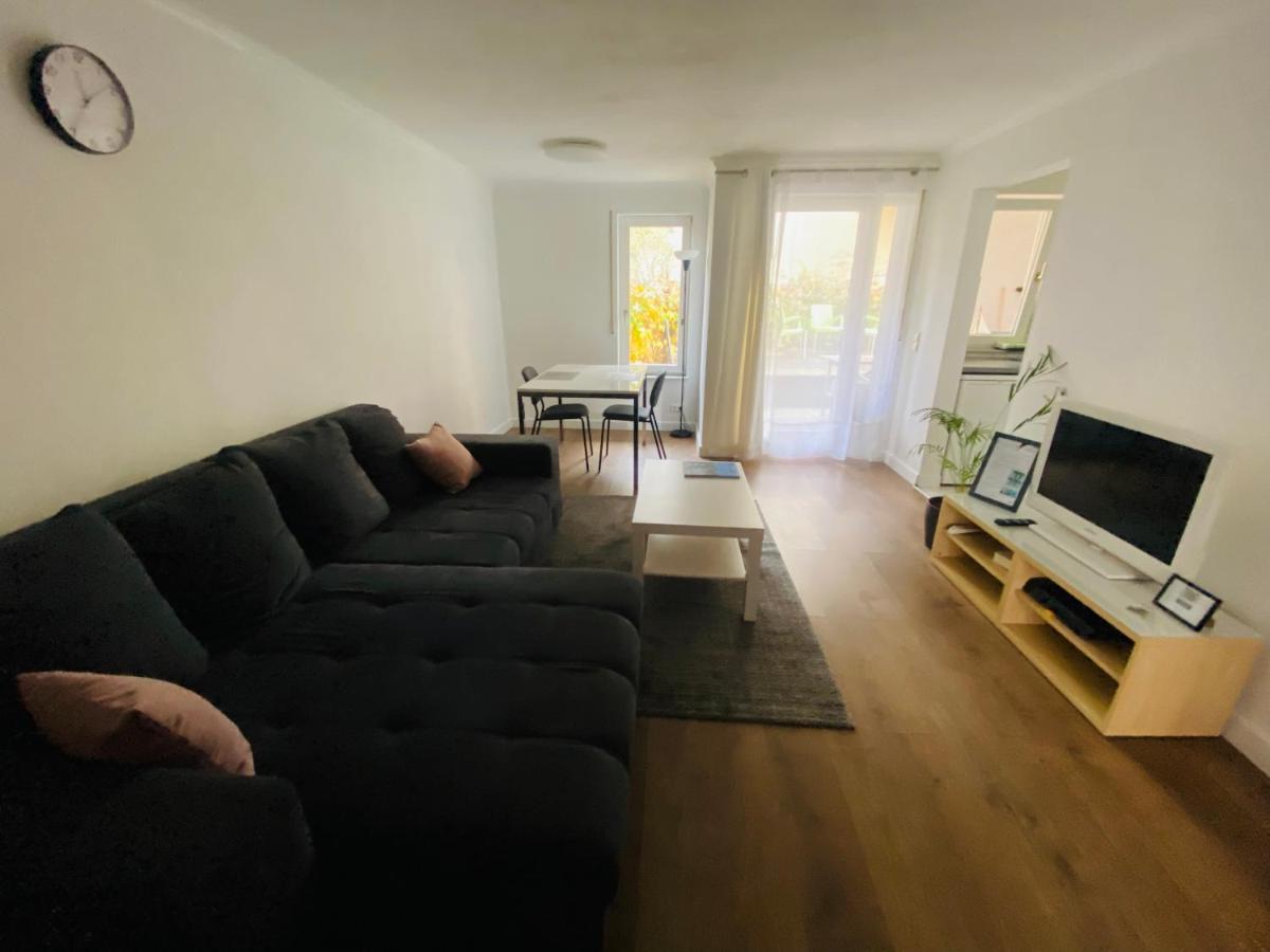 Exklusiv Moeblierte Wohnung In Besten Lage Stuttgart Luaran gambar